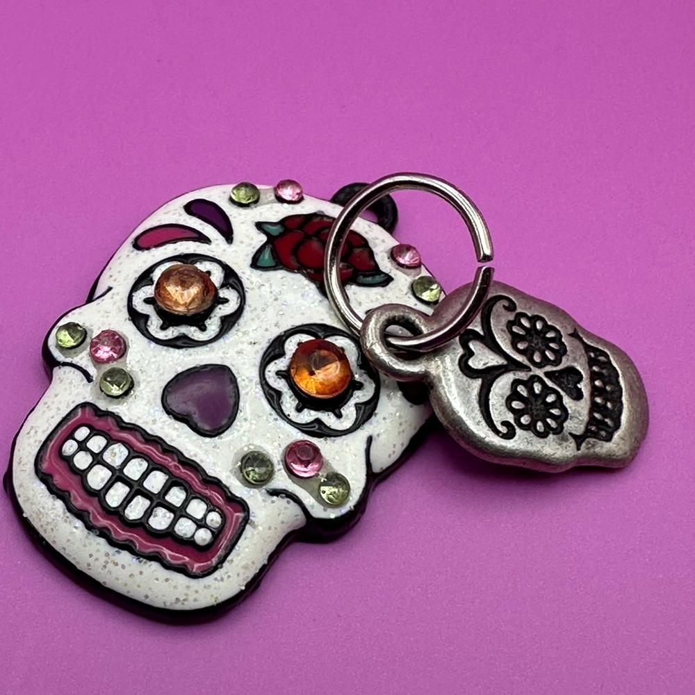 Día de los muertos charms